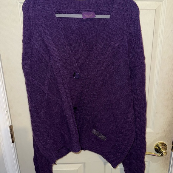 Taylor Swift Sweaters - Authentic Taylor Swift Speak Now Cardigan!